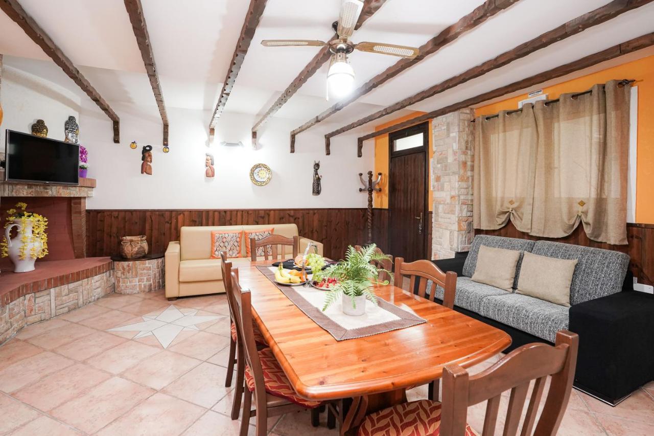 Guesthouse Da Filiberto เมเลนดูญโญ ภายนอก รูปภาพ