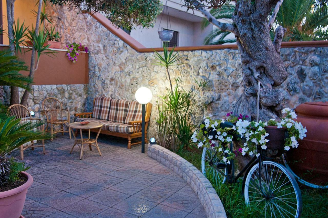 Guesthouse Da Filiberto เมเลนดูญโญ ภายนอก รูปภาพ